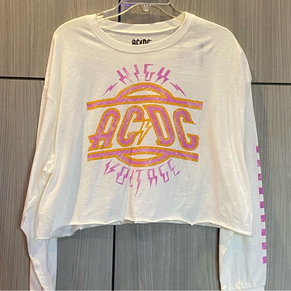 AC/DC Cropped T-shirt Cream Long Sleeve Medium 80s Vibe